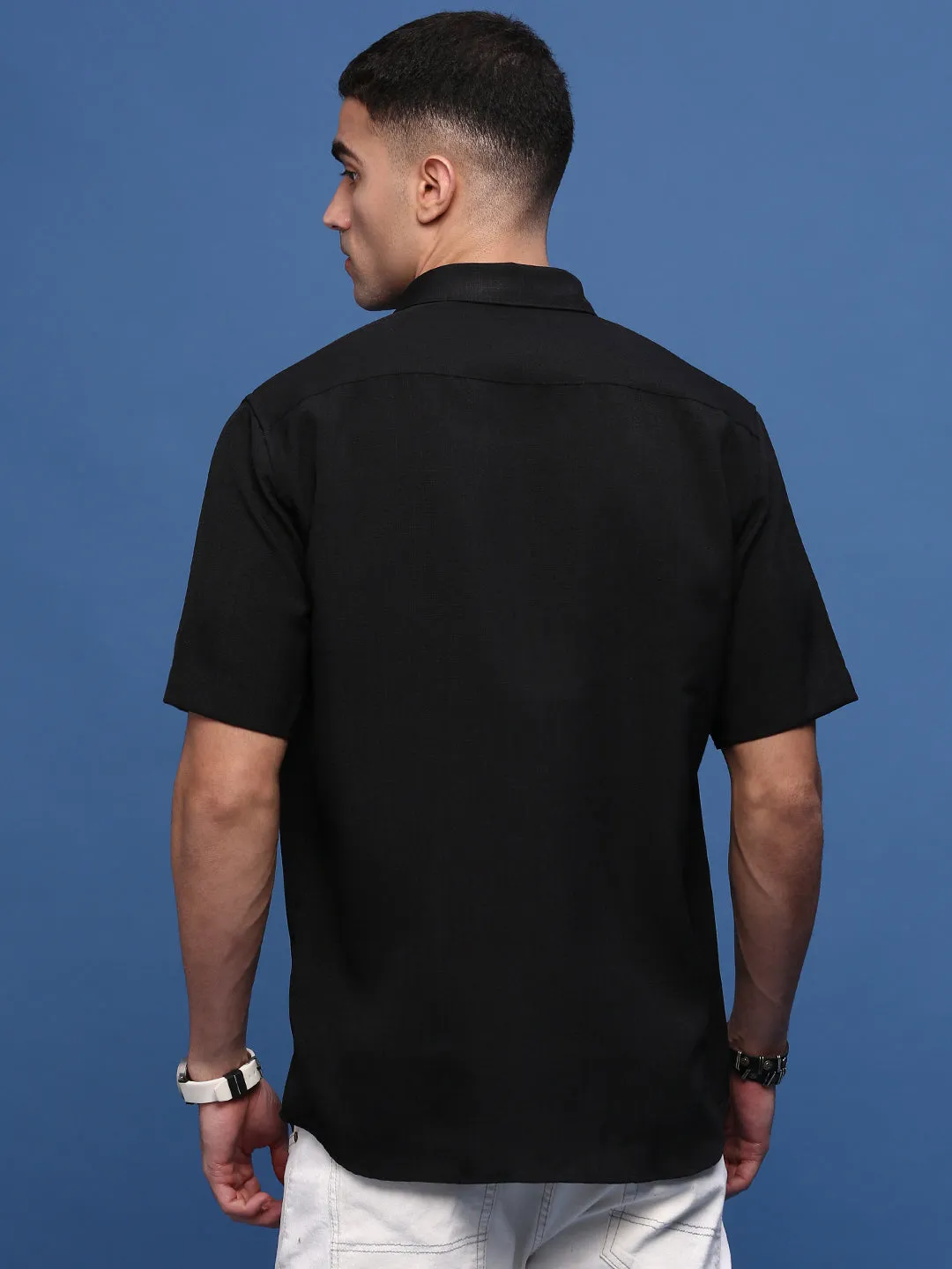 Men Black Solid Slim Fit Shirt