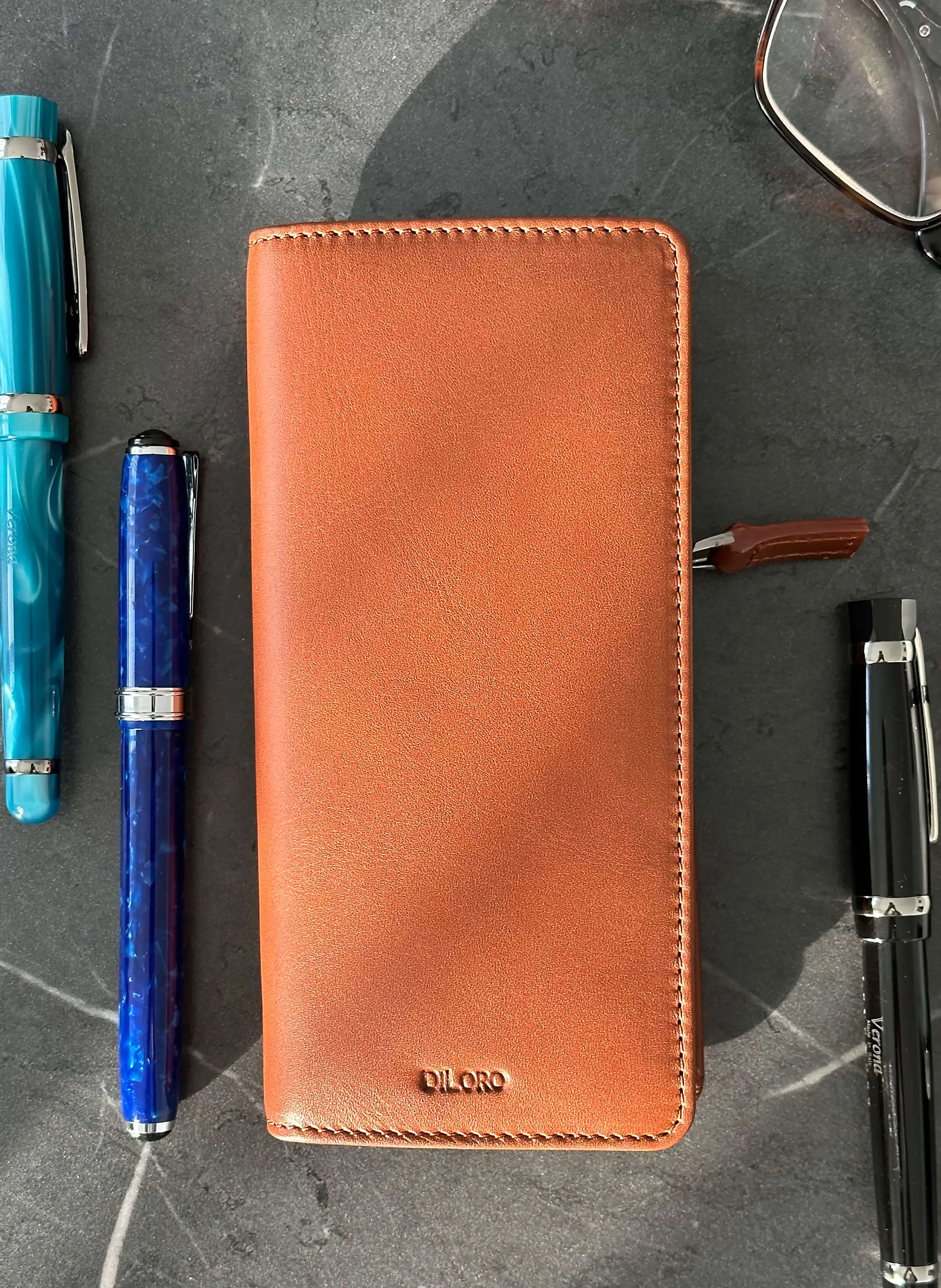 Zippered Leather Pen Holder | Three or Four Pens